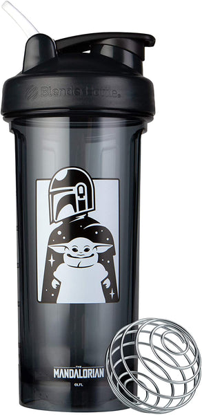 Star Wars The Mandalorian The Child 28oz Water Bottle with Screw Lid