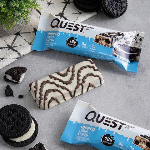 Quest Nutrition Dipped Protein Bar - Cookies & Cream